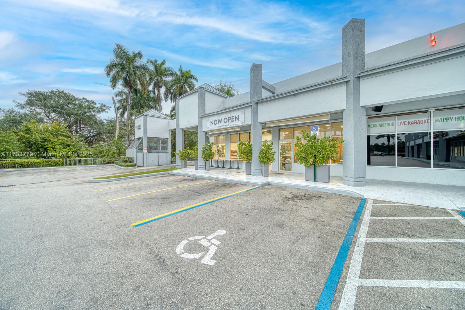 Restaurant For Sale On Busy Biscayne Boulevard