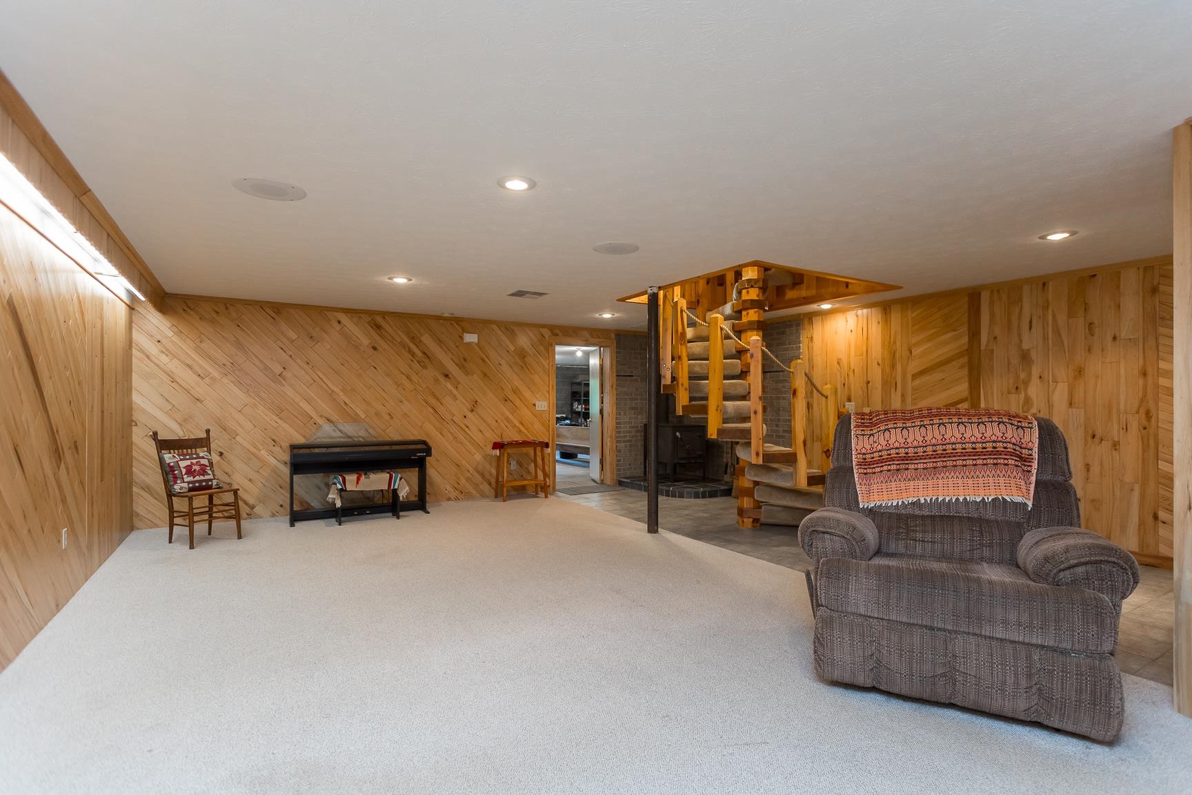 1003 Natural Chimneys Rd