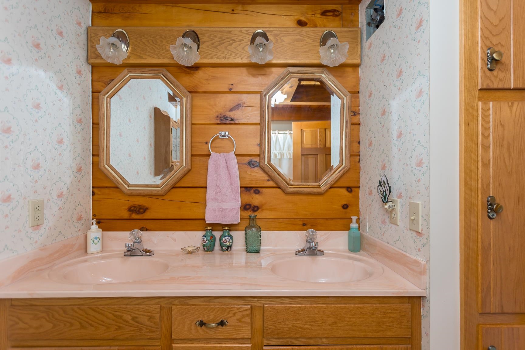 1003 Natural Chimneys Rd