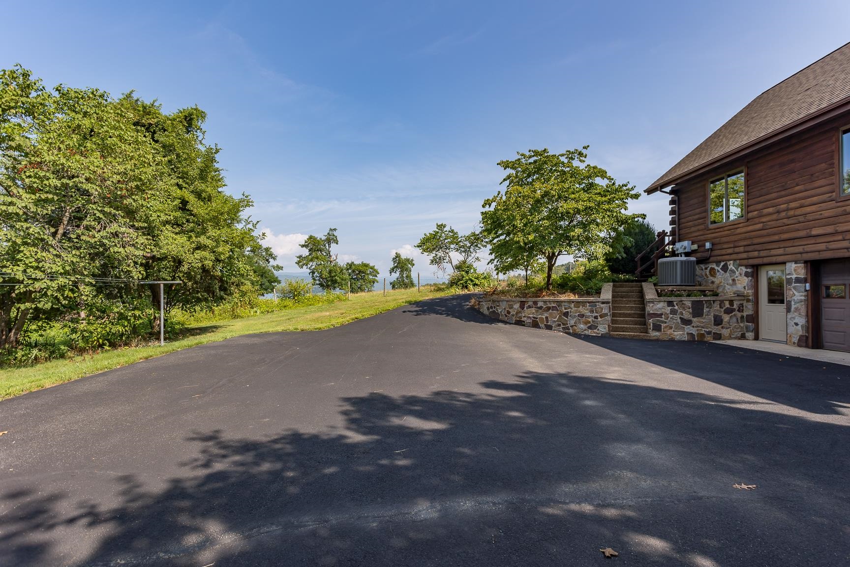 1003 Natural Chimneys Rd