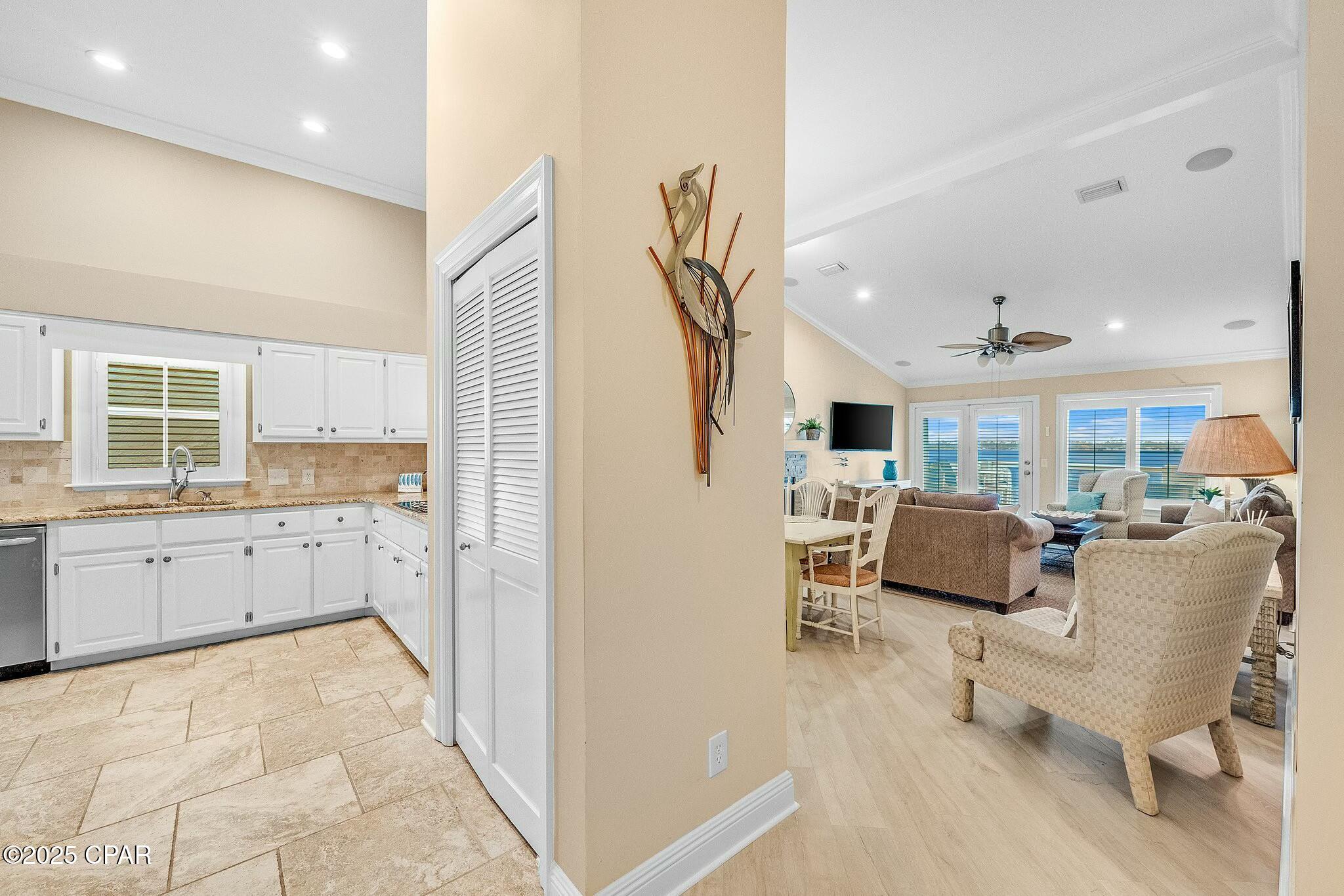 Image 8 For 4620 Bay Point Road 1015