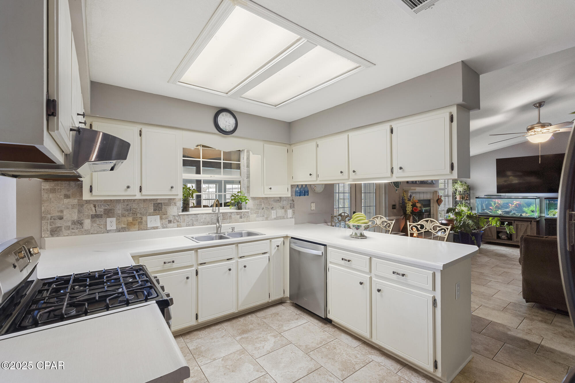Image 9 For 1605 Santa Anita Drive