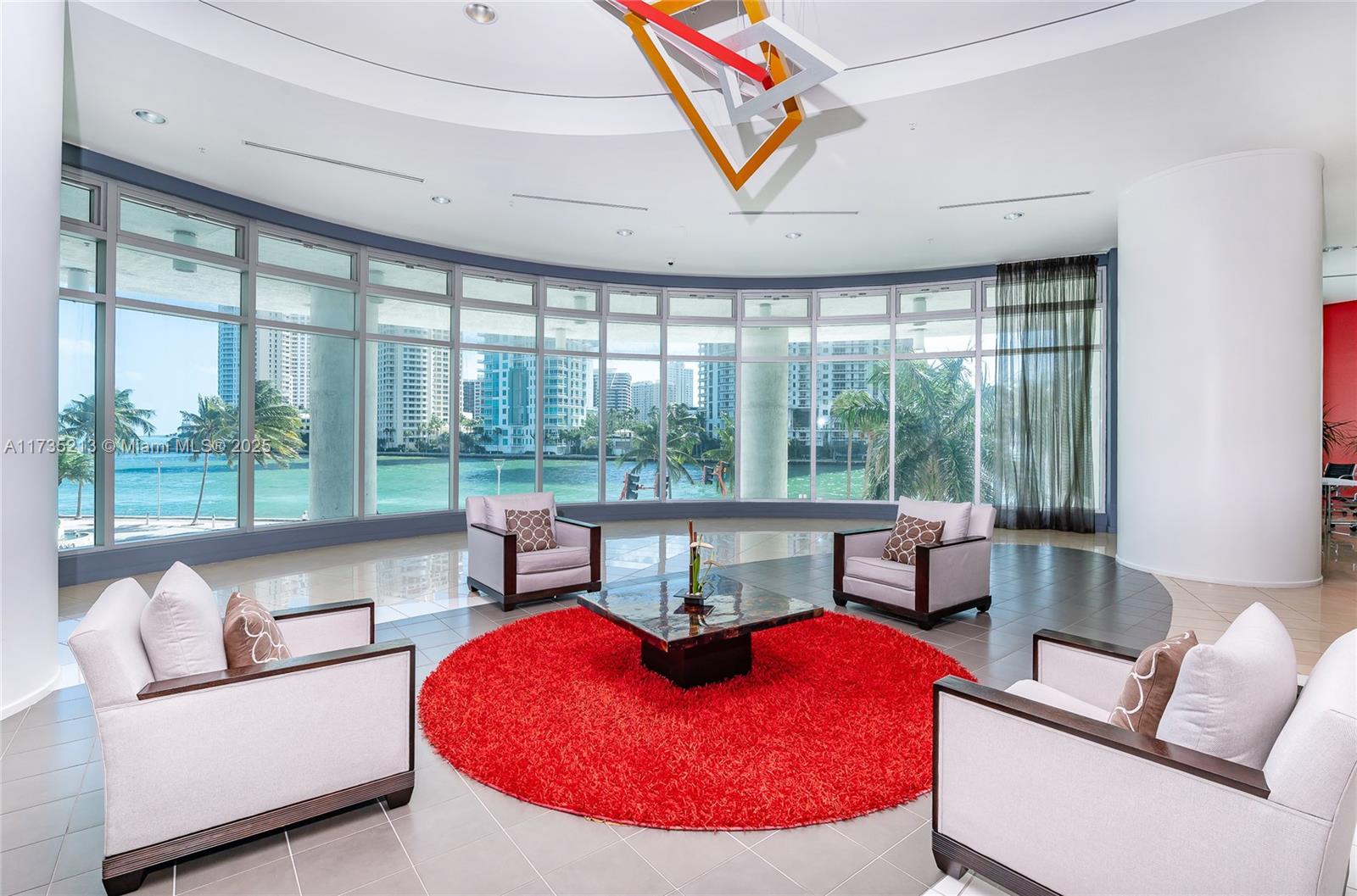 300 S Biscayne Blvd #T-1905, Miami FL 33131