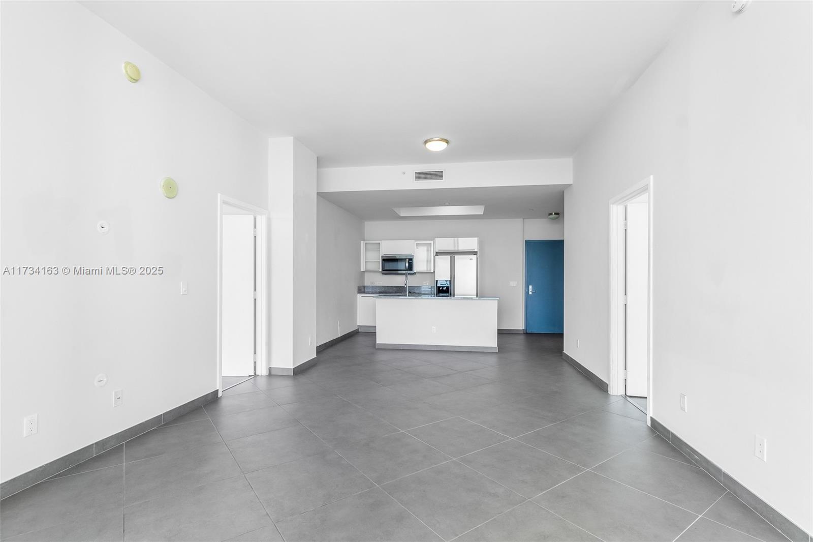 888 Biscayne Blvd #4810, Miami FL 33132