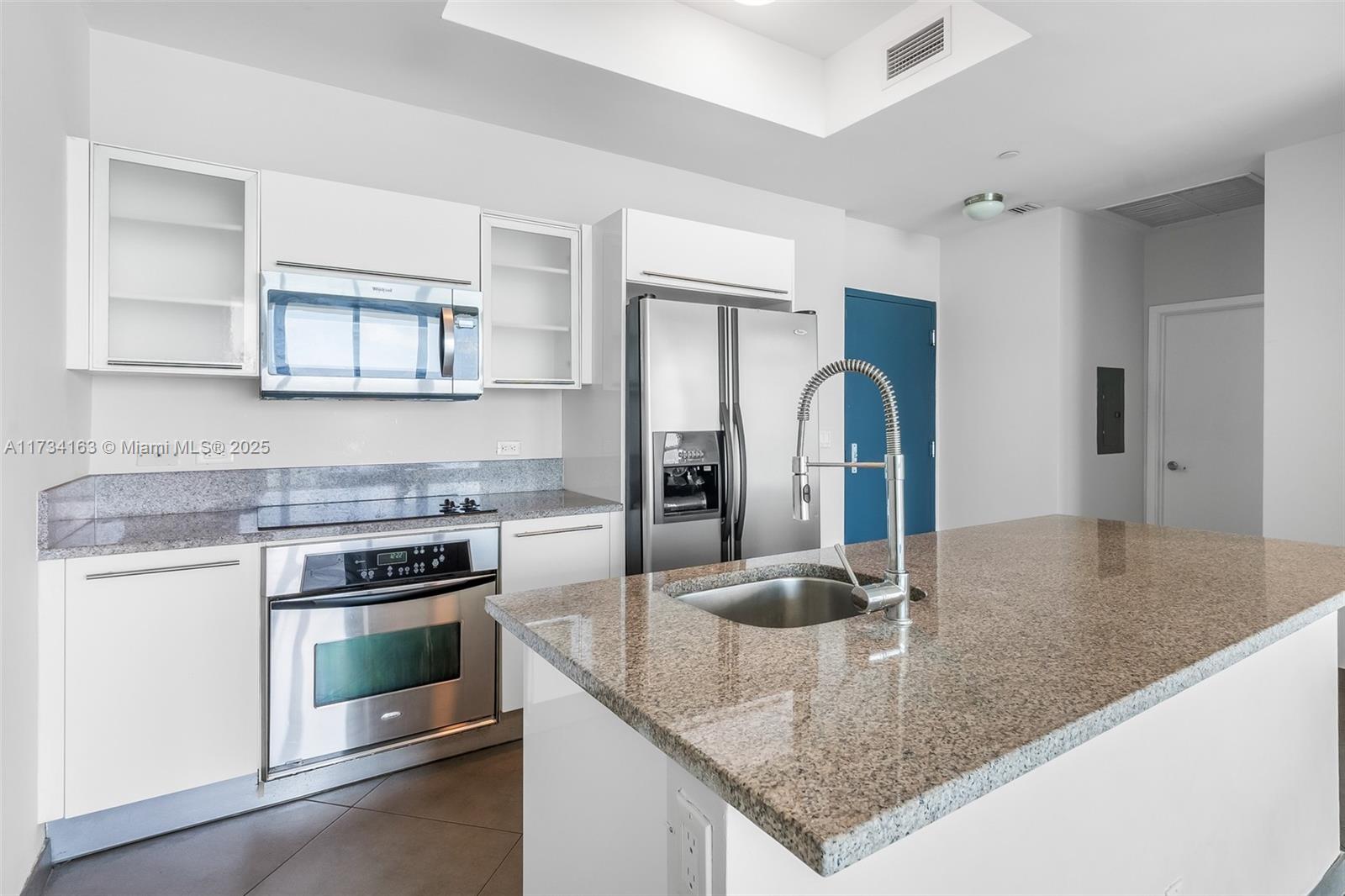 888 Biscayne Blvd #4810, Miami FL 33132