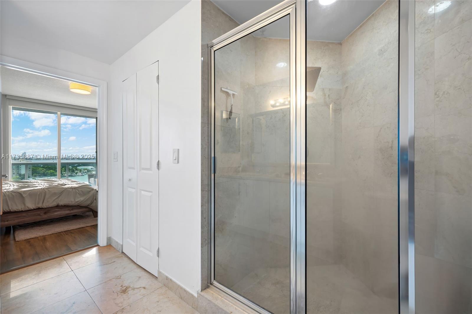 7910 Harbor Island Dr #911, North Bay Village FL 33141