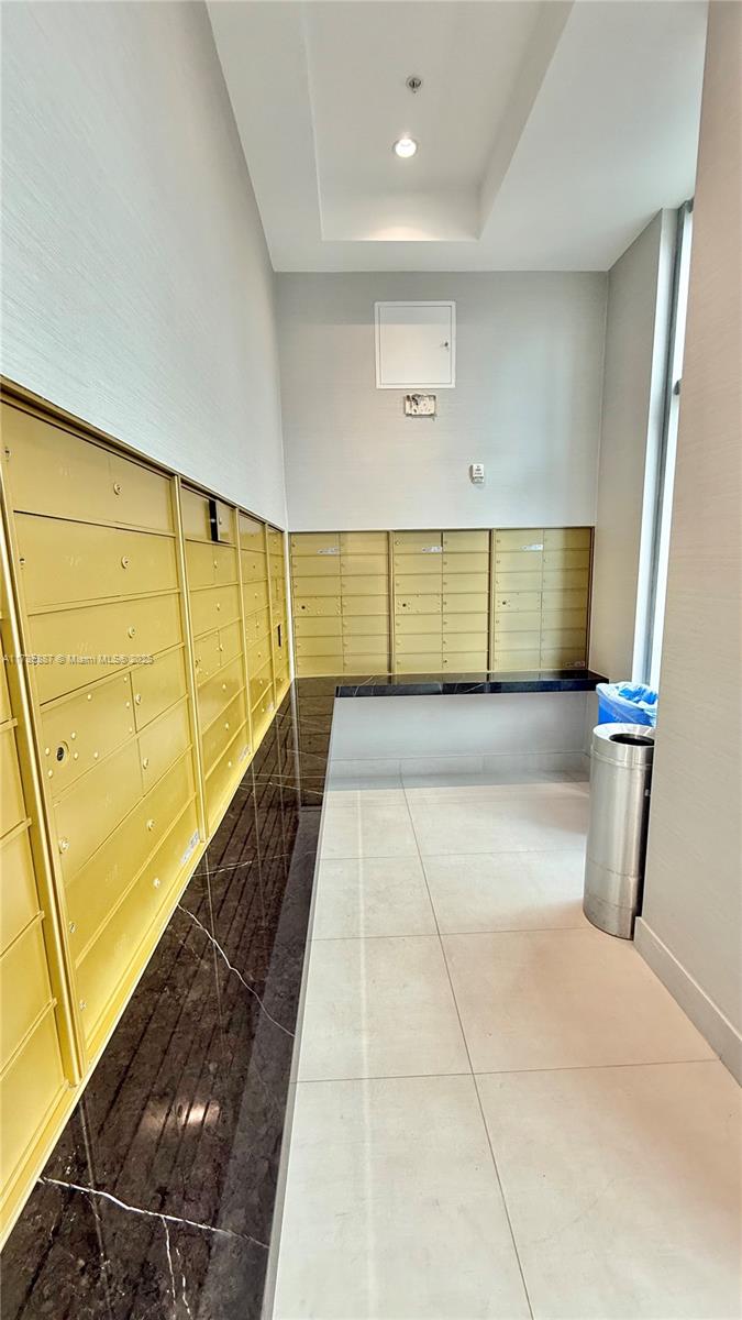 7910 Harbor Island Dr #911, North Bay Village FL 33141