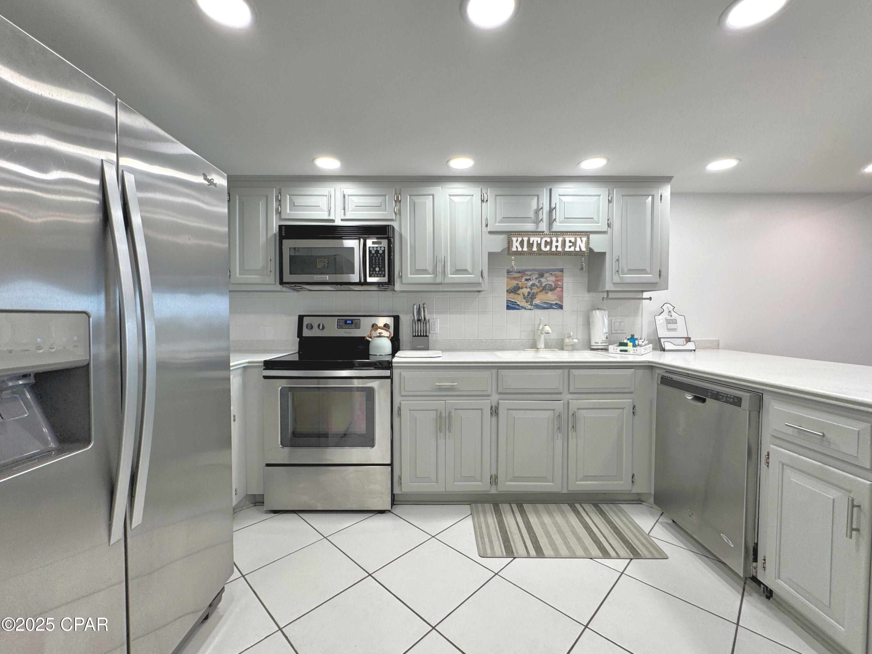 Image 16 For 9614 Beach Boulevard D