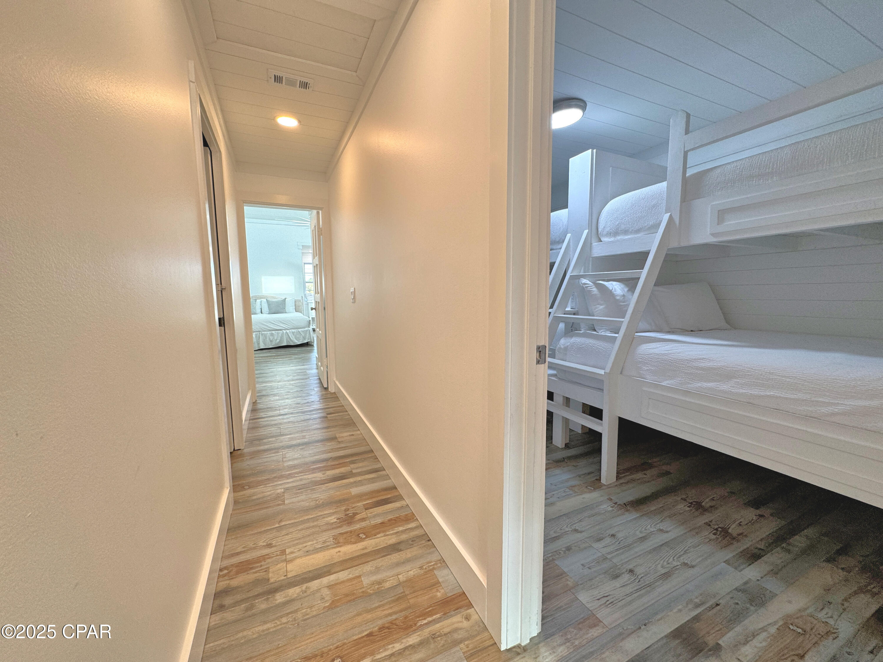 Image 32 For 9614 Beach Boulevard D