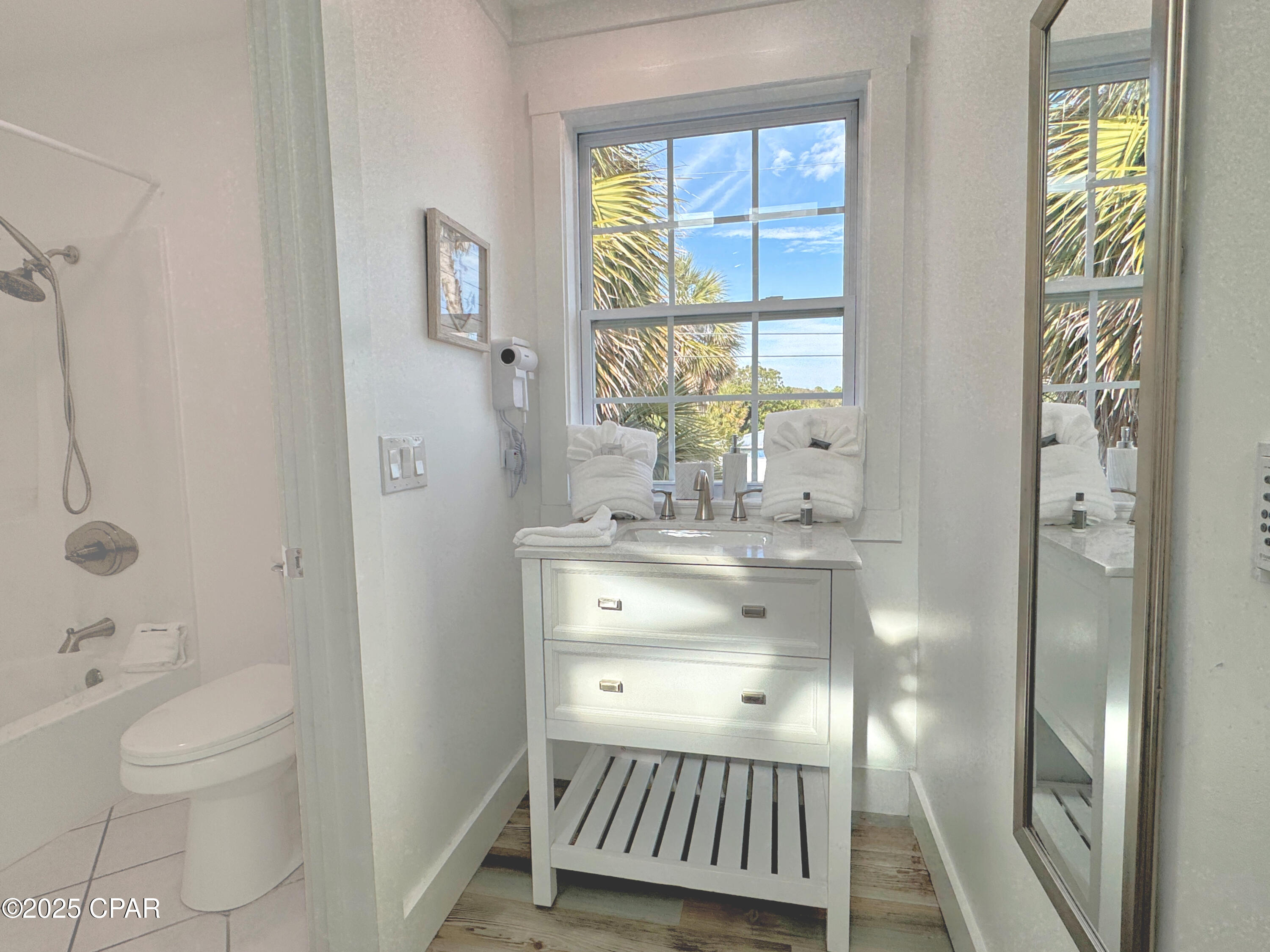 Image 40 For 9614 Beach Boulevard D