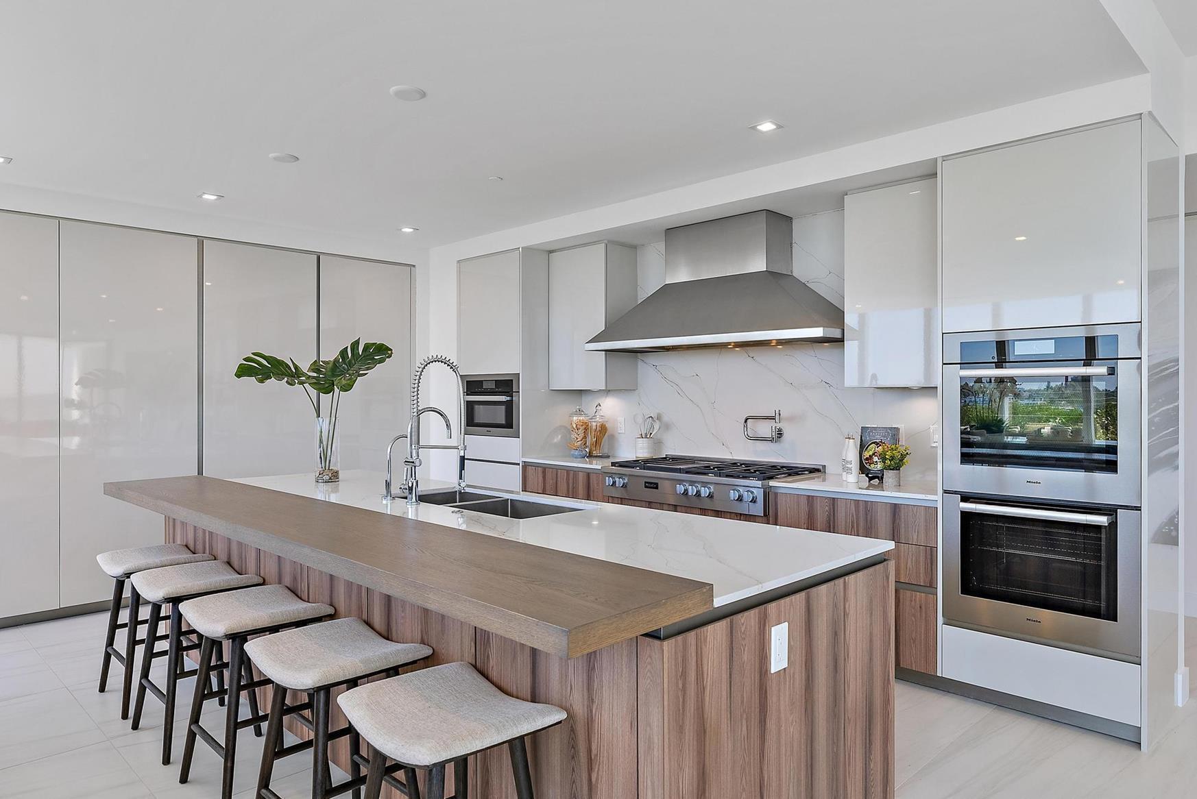 Image to showcase the property located at 1500 S Beach Road 303
