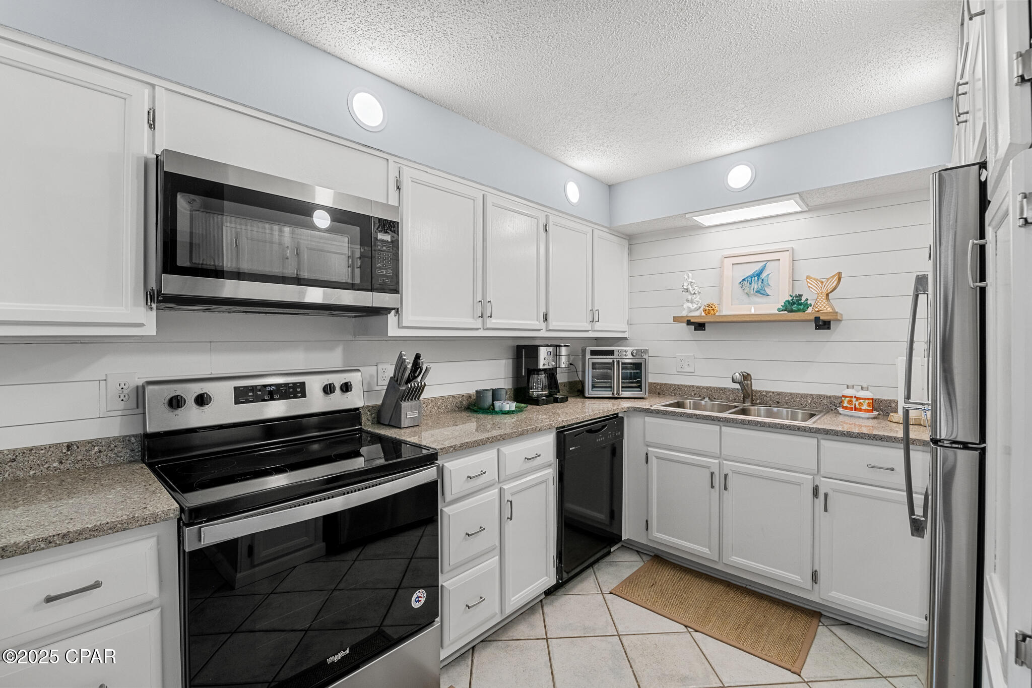 Image 19 For 5801 Thomas Drive 601