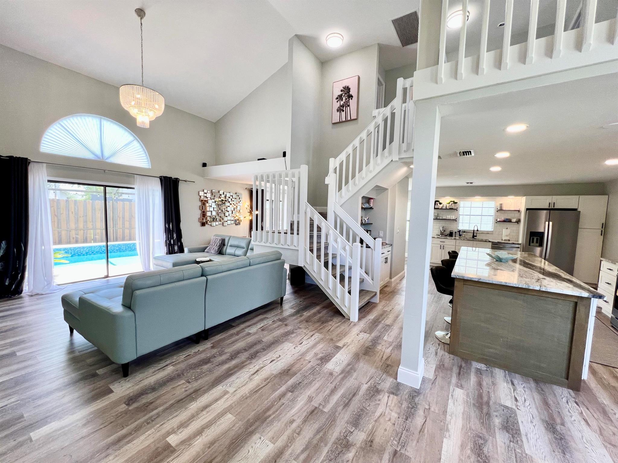 12989 Meadowbreeze Drive