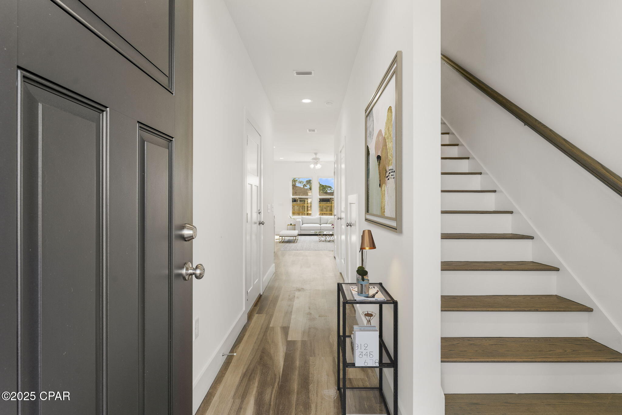 Image 4 For 6977 Patronis Drive