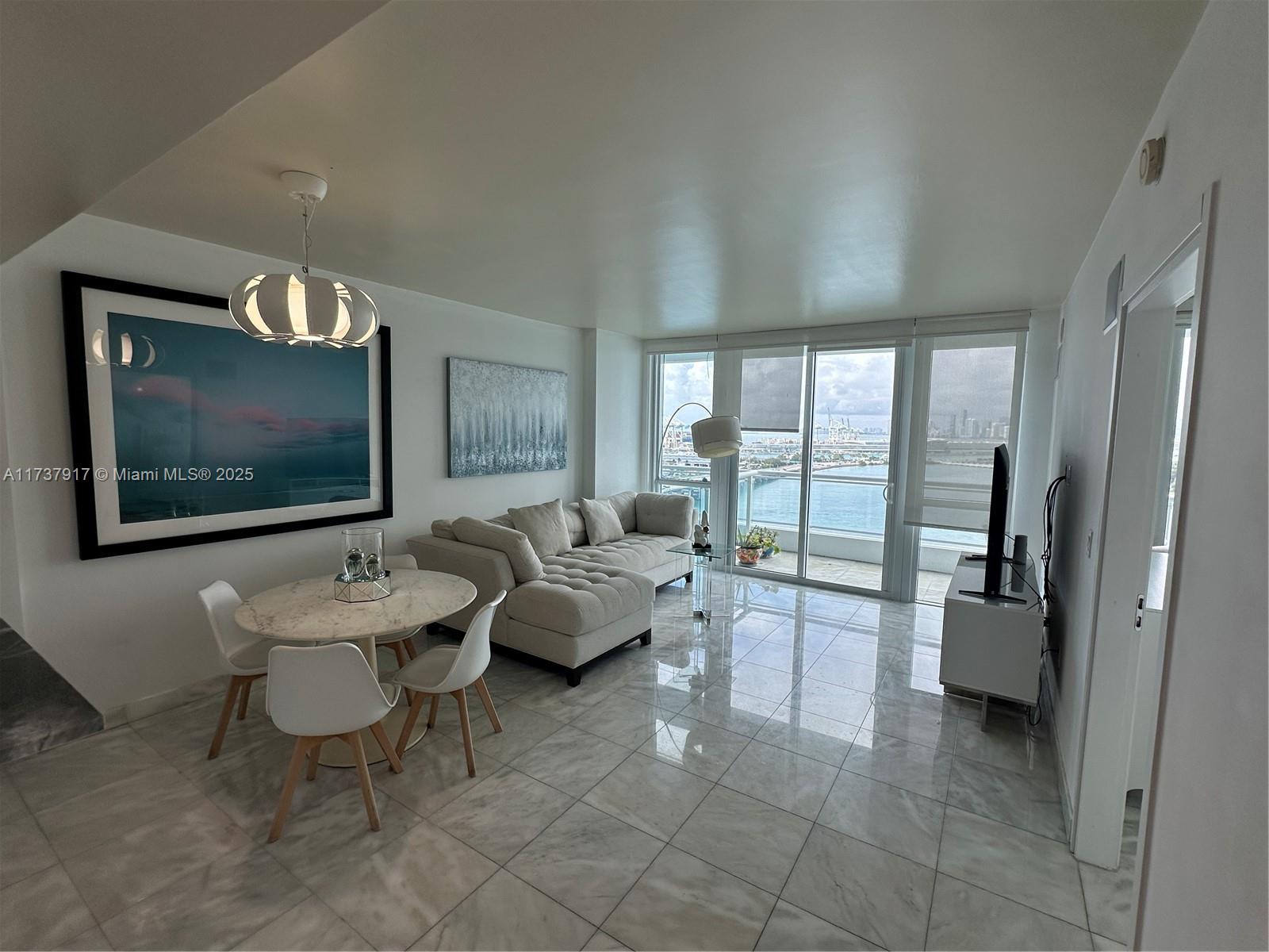 540 West Ave #1813, Miami Beach FL 33139