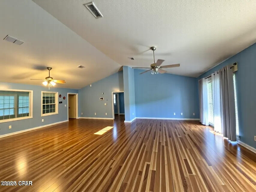Image 12 For 4800 Scenic View Drive
