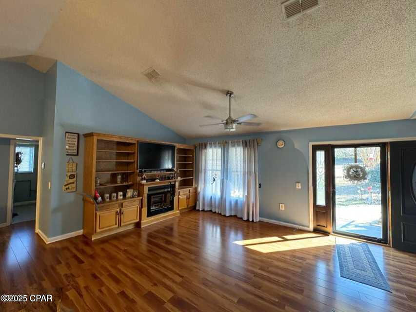 Image 7 For 4800 Scenic View Drive