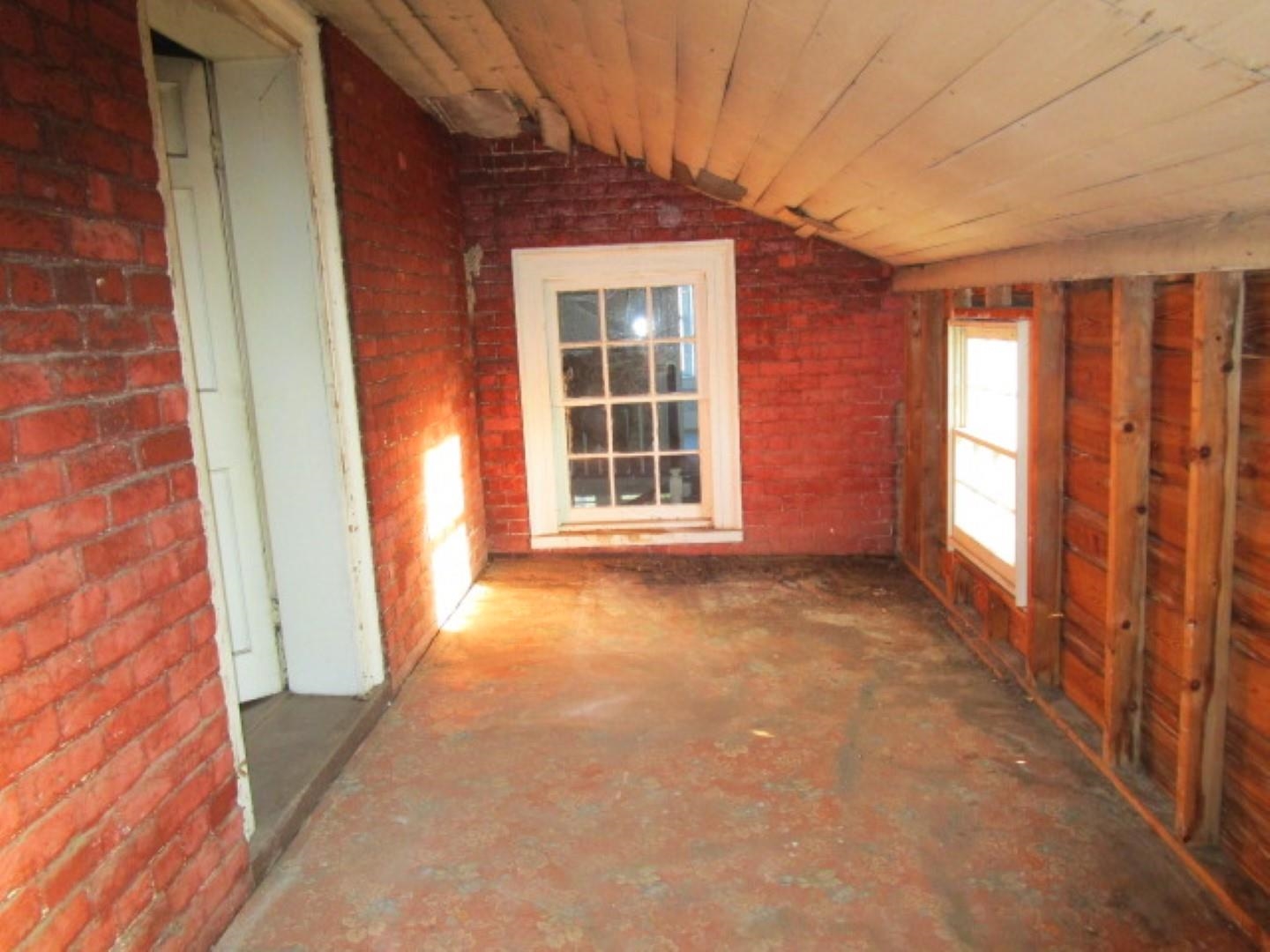 5787 Borden Grant Trl