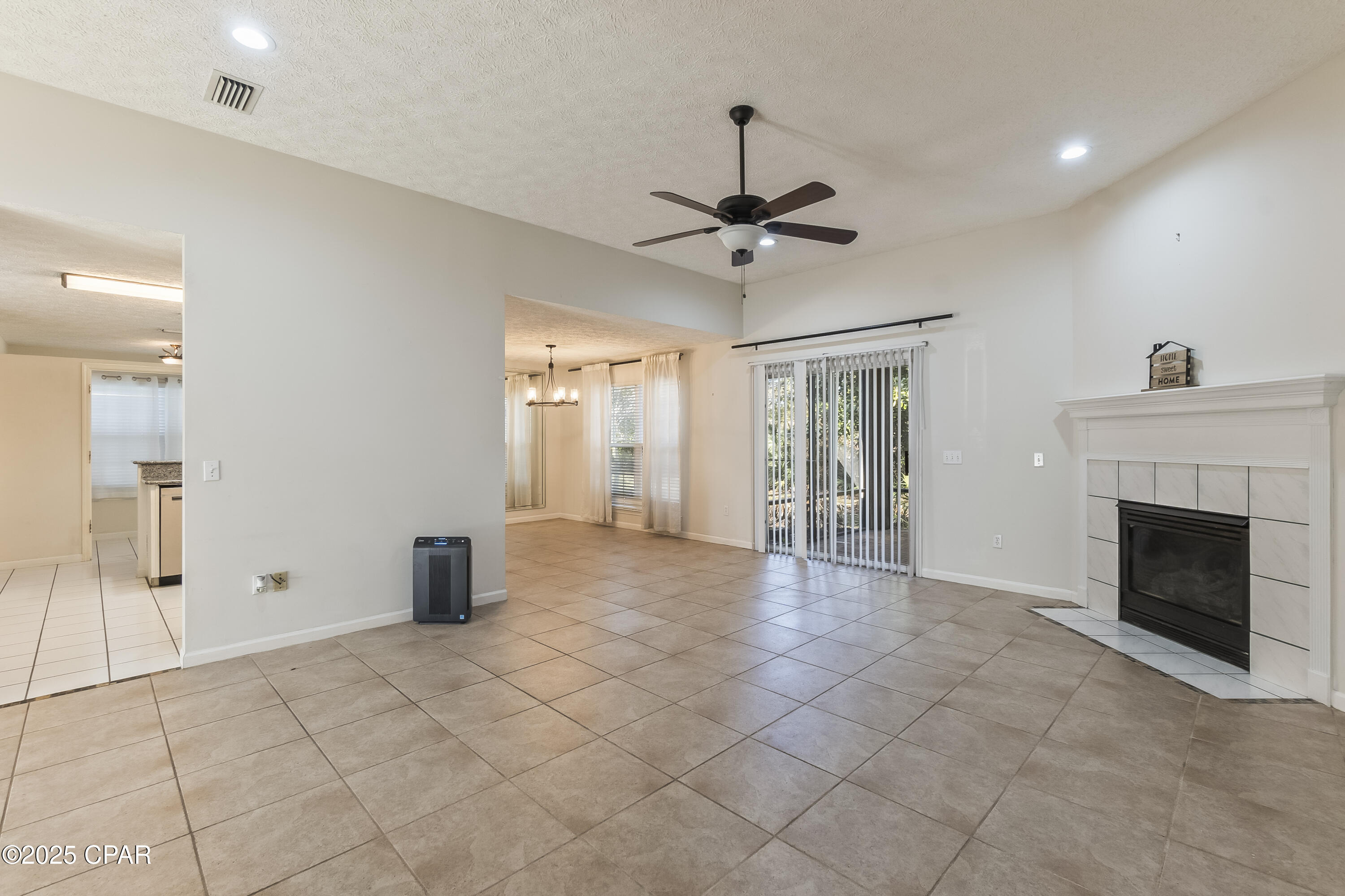 Image 3 For 4624 Delwood Park Boulevard