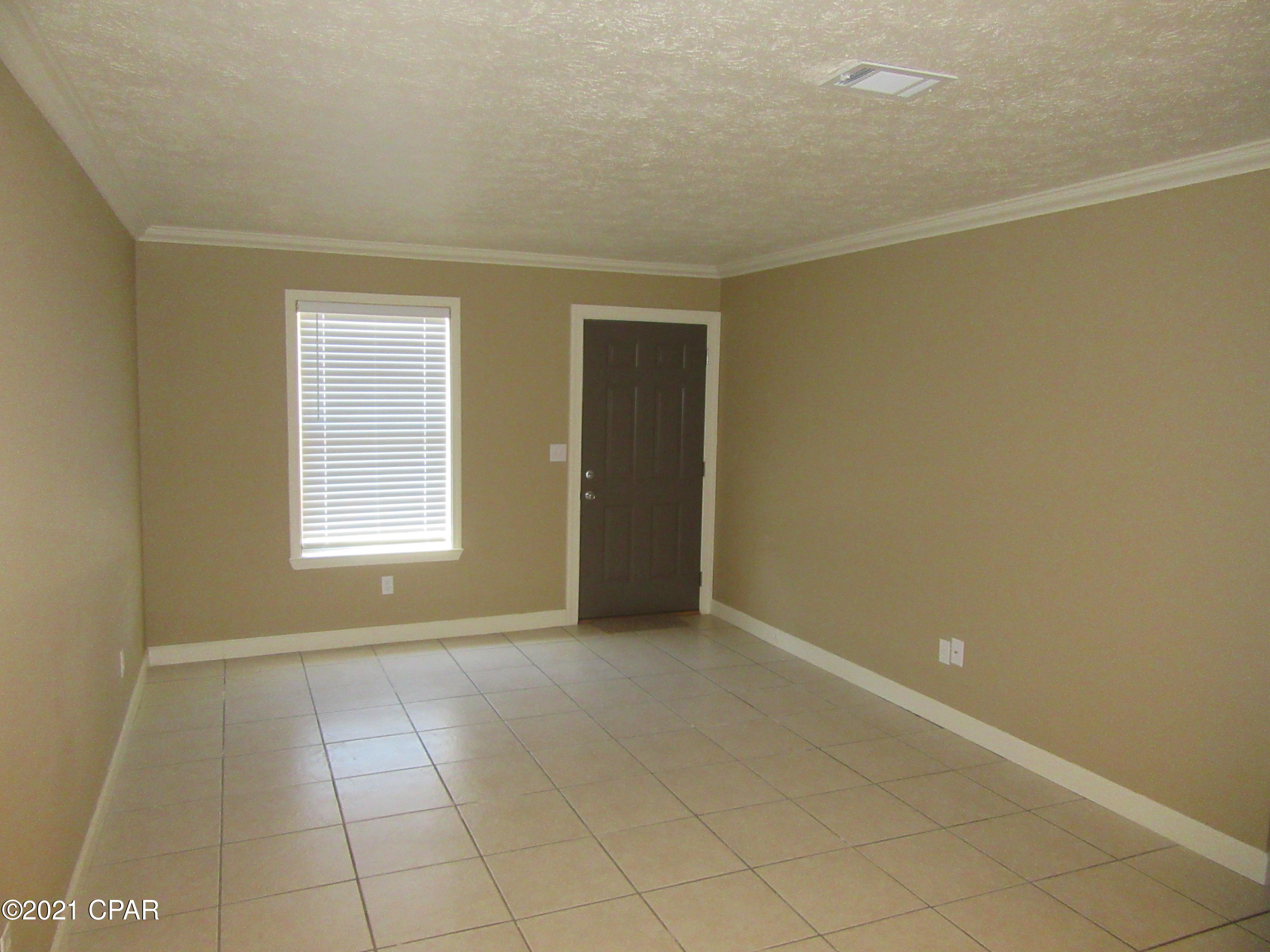 Image 2 For 1410 New York Avenue #b