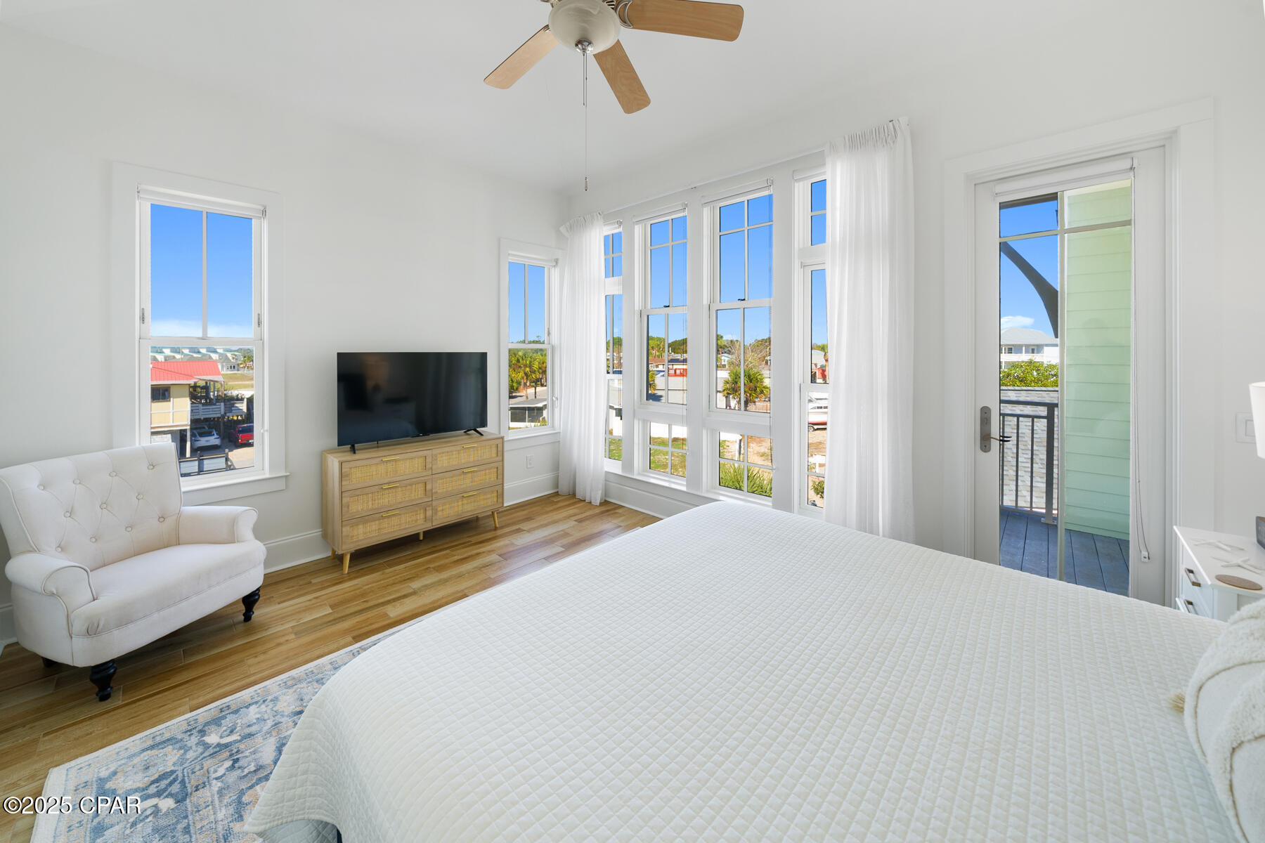 Image 35 For 17820 Front Beach Road B