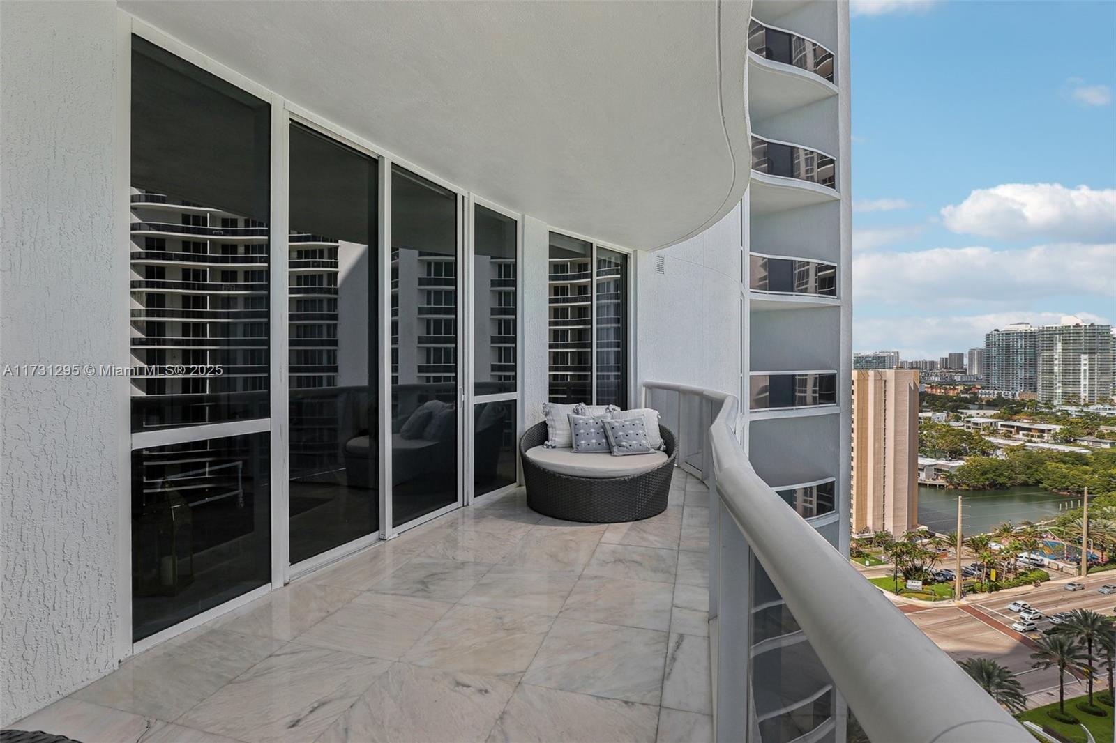 15811 Collins Ave #1603, Sunny Isles Beach FL 33160
