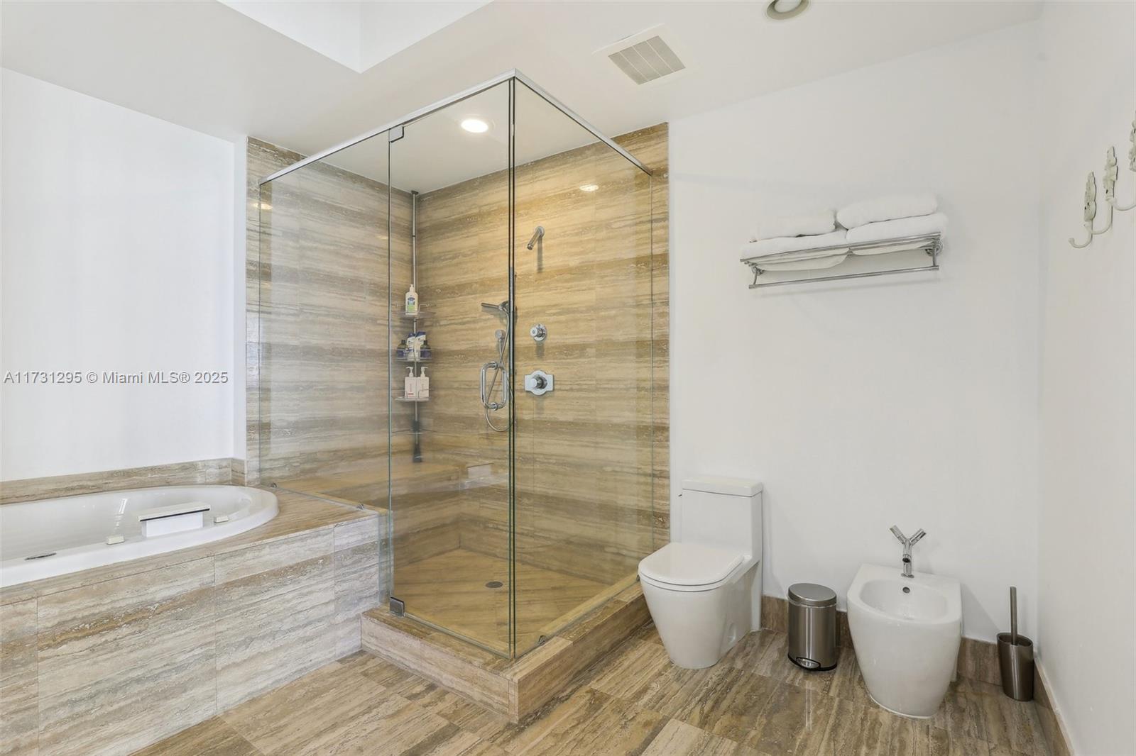 15811 Collins Ave #1603, Sunny Isles Beach FL 33160