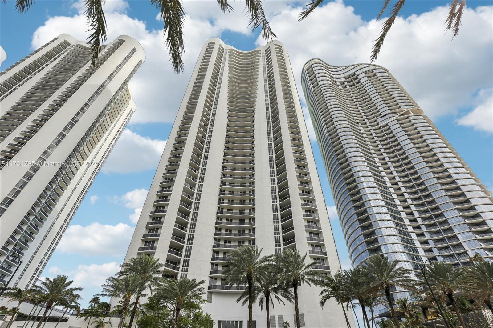 15811 Collins Ave #1603, Sunny Isles Beach FL 33160