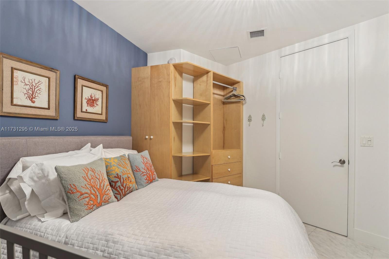 15811 Collins Ave #1603, Sunny Isles Beach FL 33160
