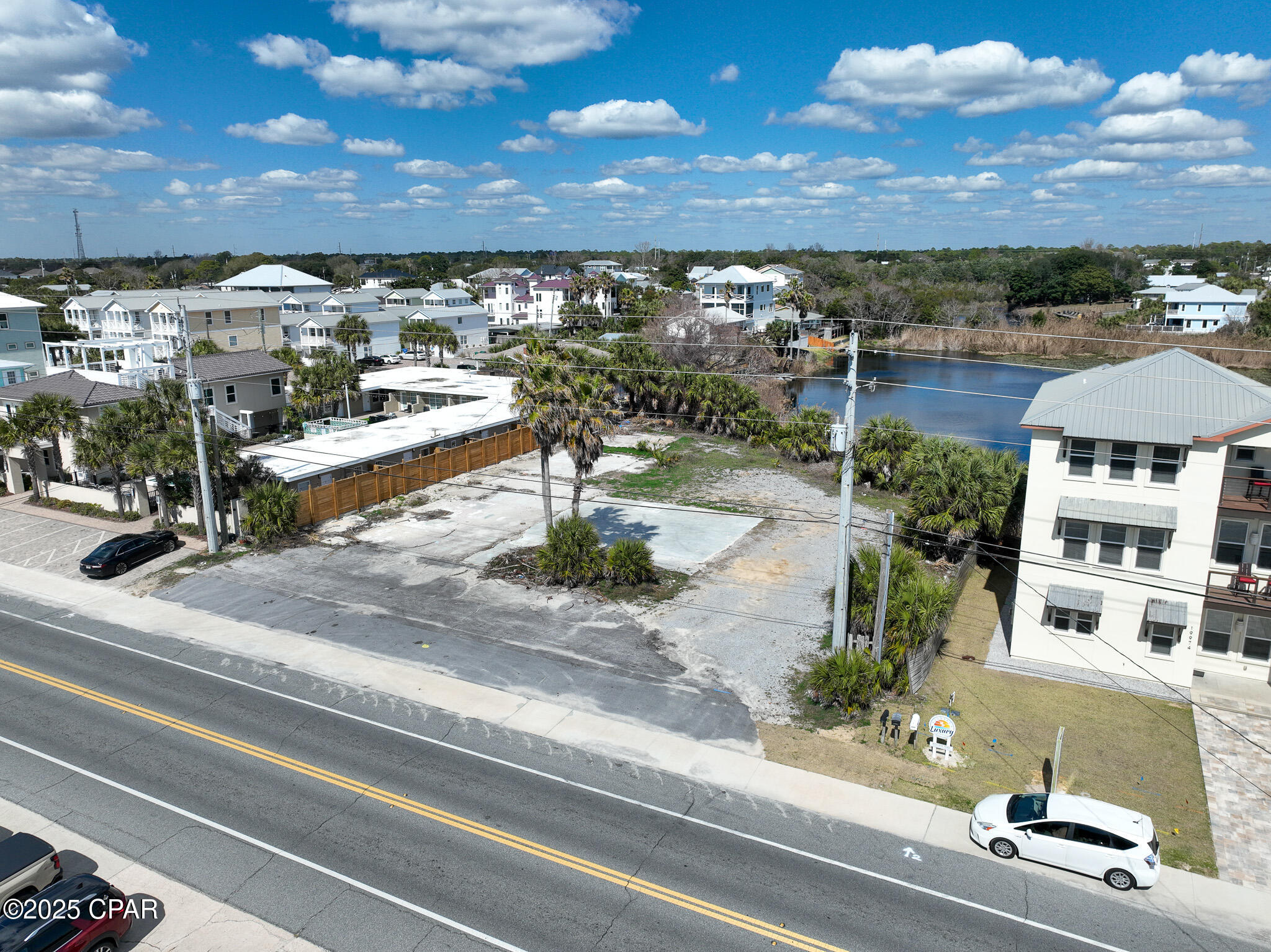 Image 16 For 19978 Front Beach Road