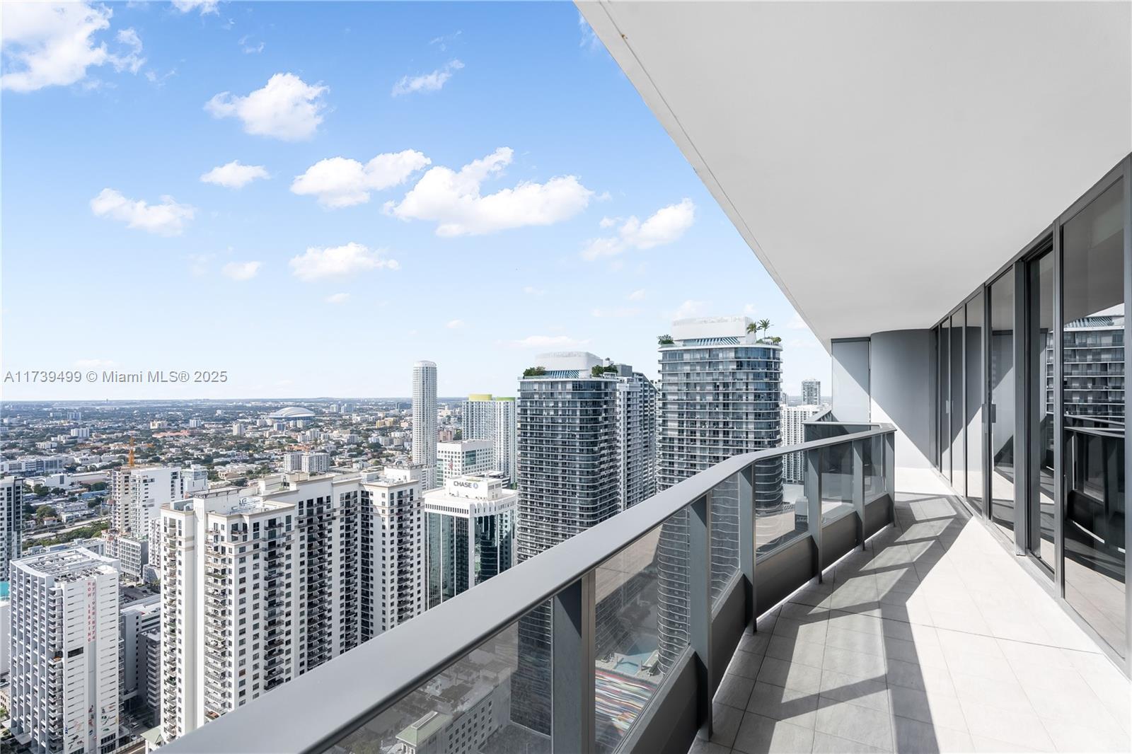 Condo for Sale in Miami, FL
