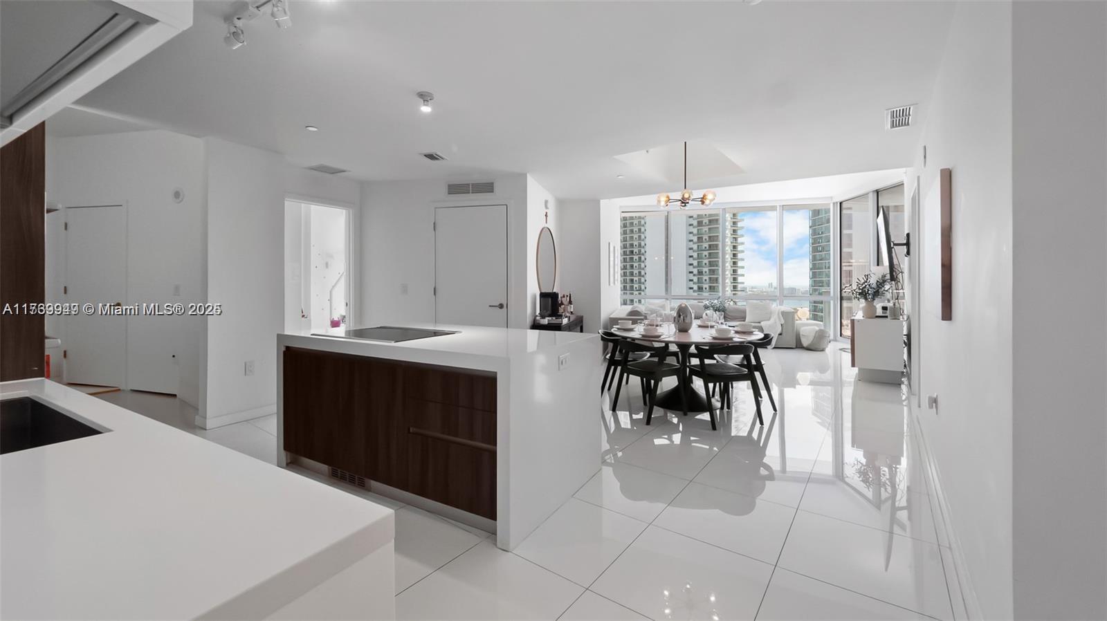 851 NE 1st Ave #3303, Miami FL 33132
