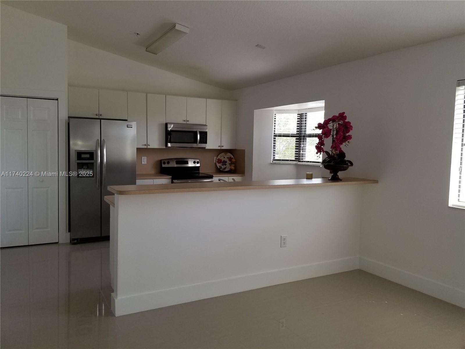 The Courts At Bayshore II