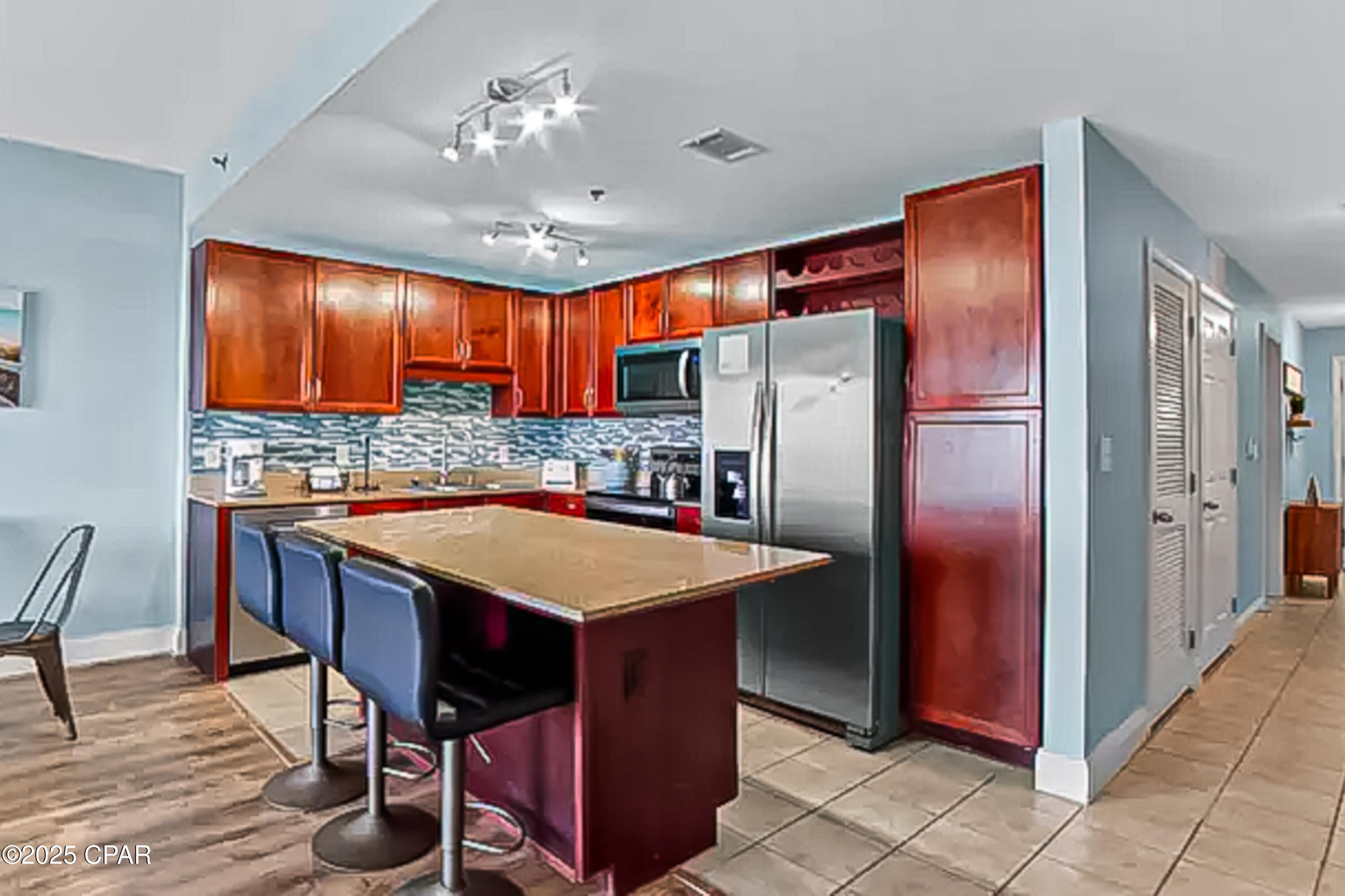 Image 39 For 9860 Thomas Drive 921
