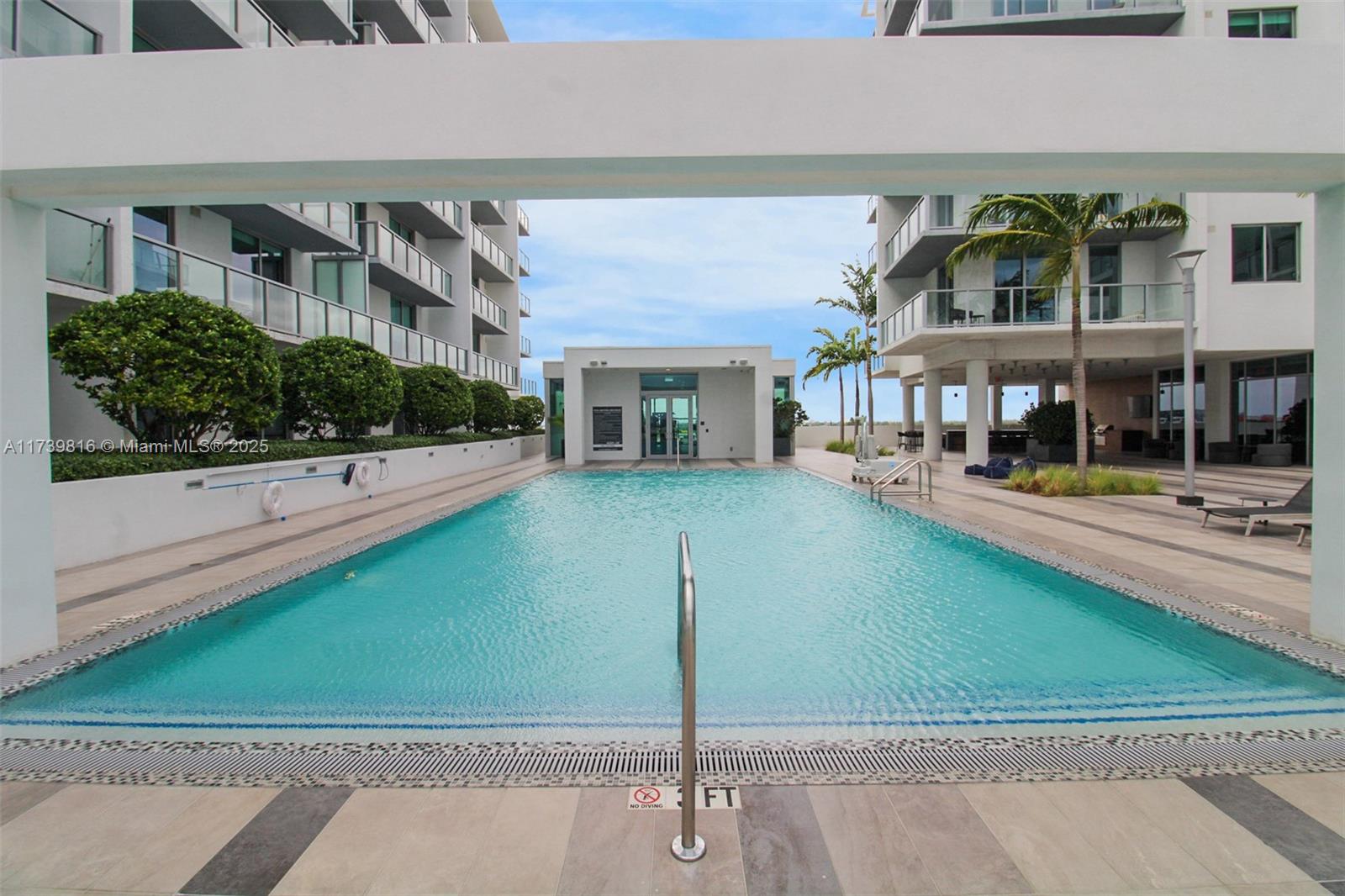 3900 Biscayne Blvd #N-809, Miami FL 33137