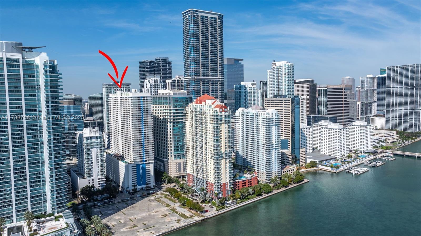 Condo for Sale in Miami, FL