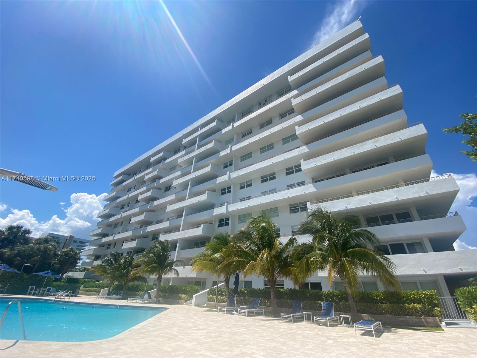 177 Ocean Lane Dr #713, Key Biscayne FL 33149