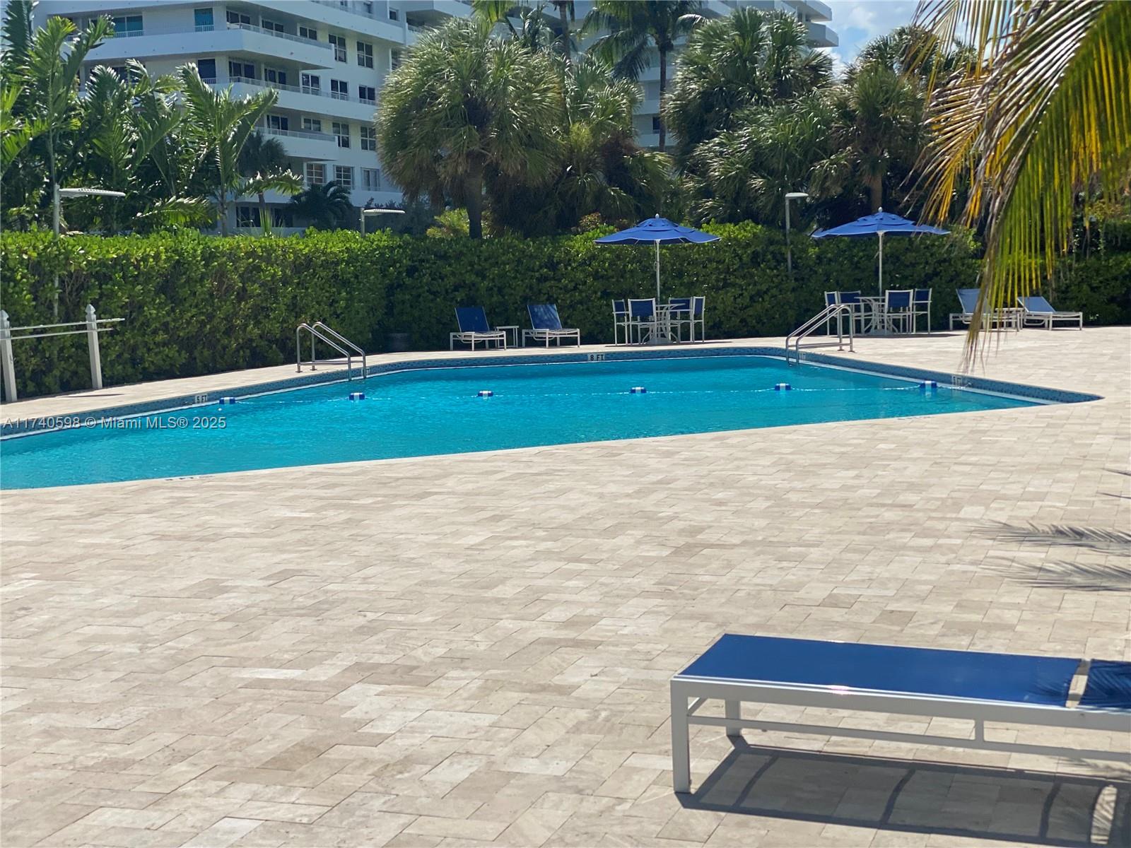 177 Ocean Lane Dr #713, Key Biscayne FL 33149
