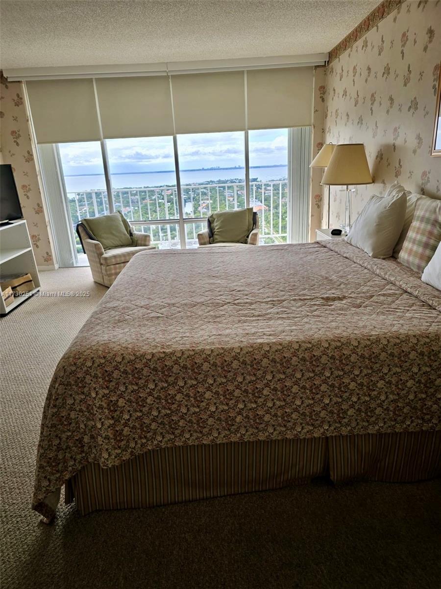 881 Ocean Dr #25D, Key Biscayne FL 33149