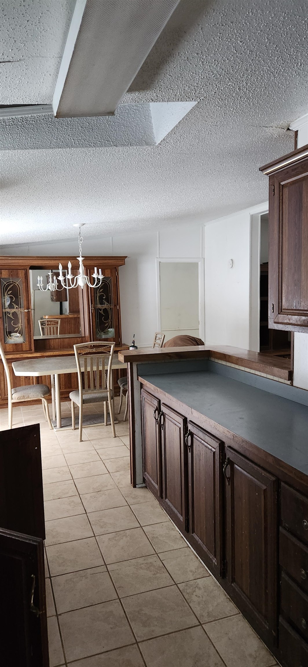 46 & 58 Howdyshell Ln