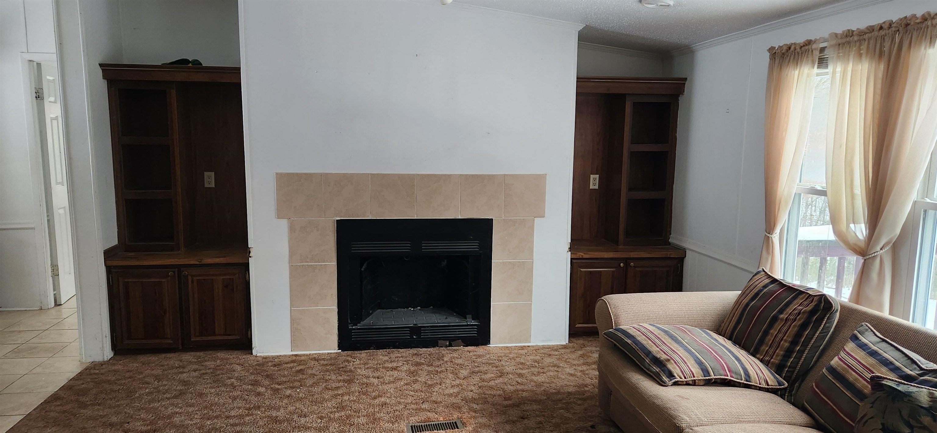 46 & 58 Howdyshell Ln