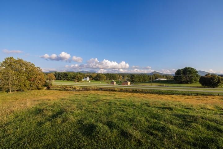 47 acres Lee Hwy N