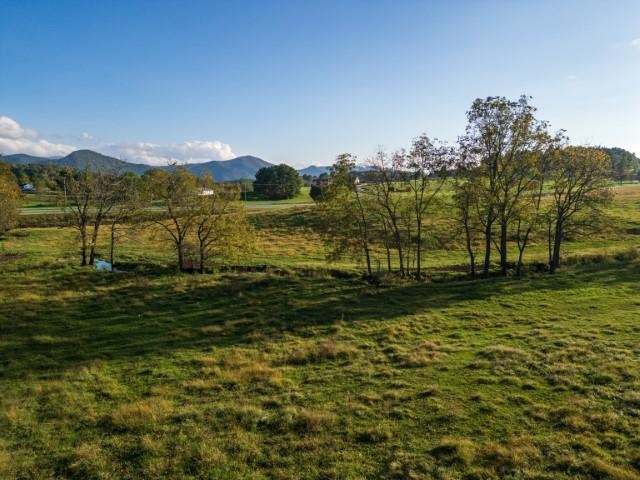 47 acres Lee Hwy N