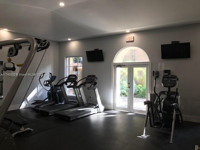 19999 E Country Club Dr #1/305, Aventura FL 33180