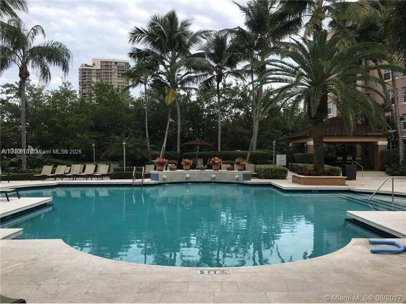 19999 E Country Club Dr #1/305, Aventura FL 33180