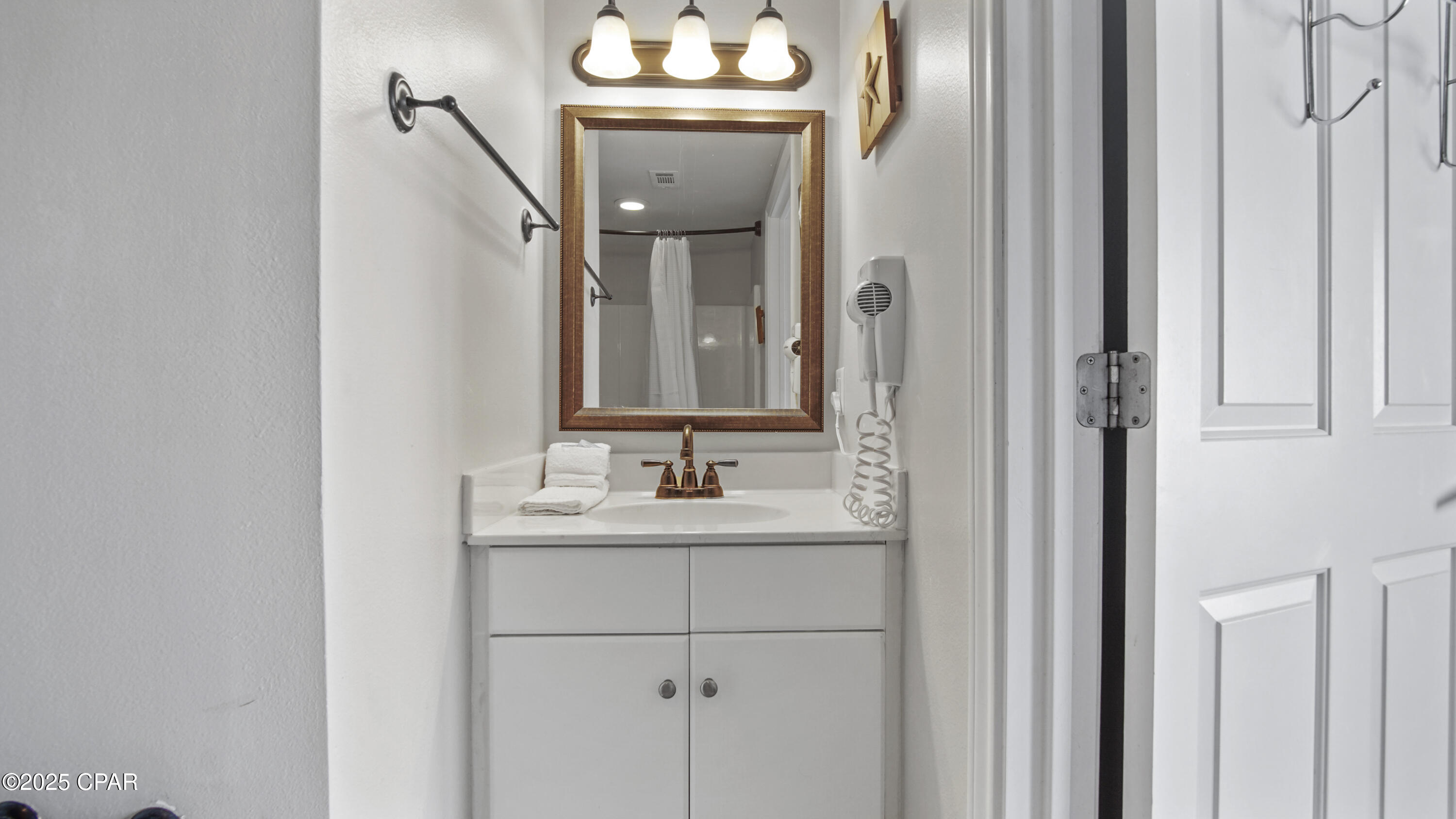 Image 14 For 9900 Thomas Drive 2127
