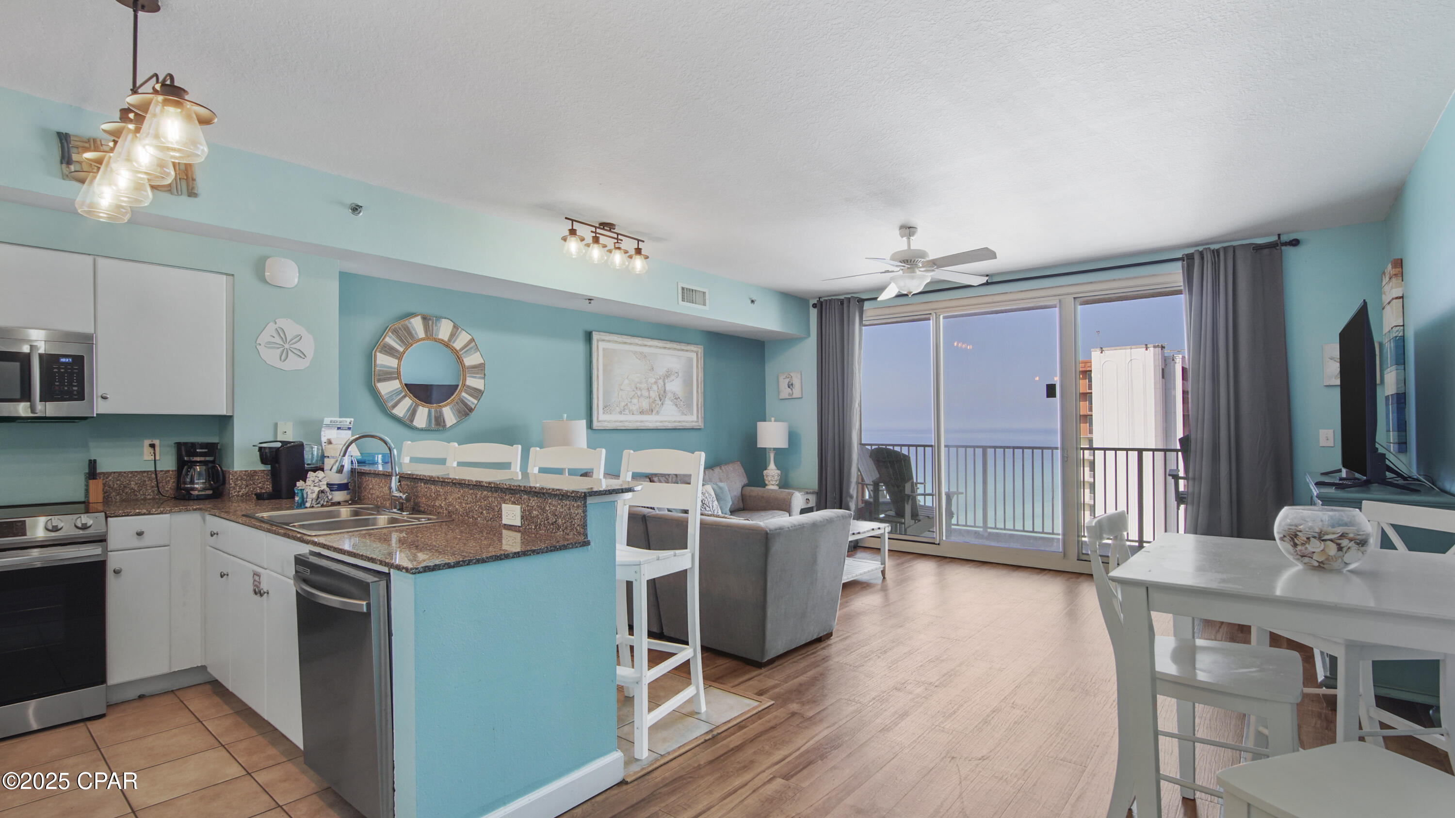Image 4 For 9900 Thomas Drive 2127