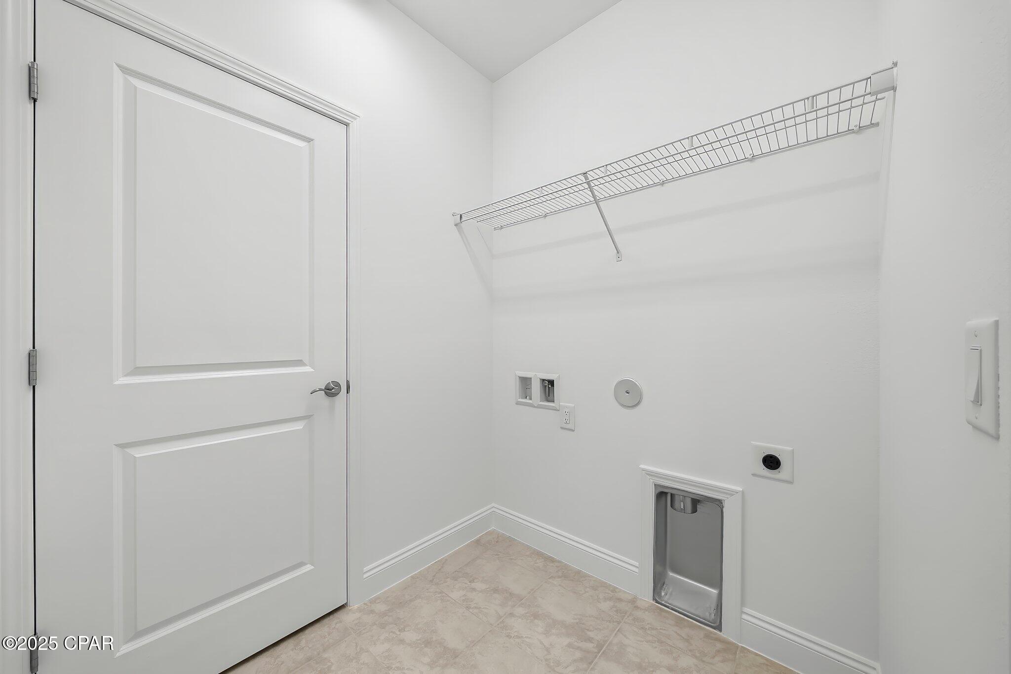 Image 12 For 8912 Parrot Place