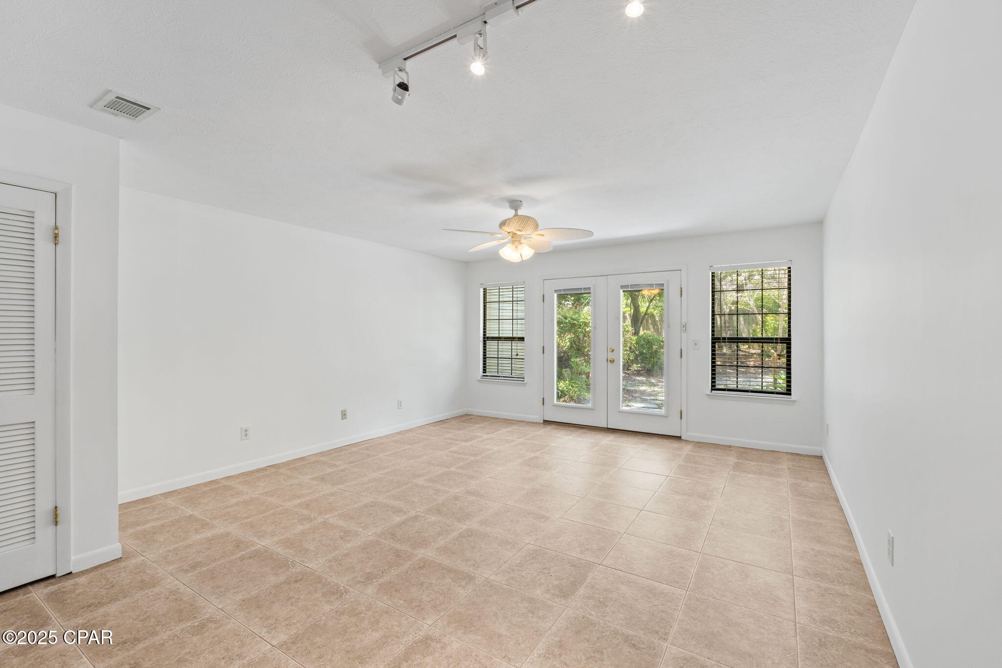 Image 3 For 2026 Baker Court 4