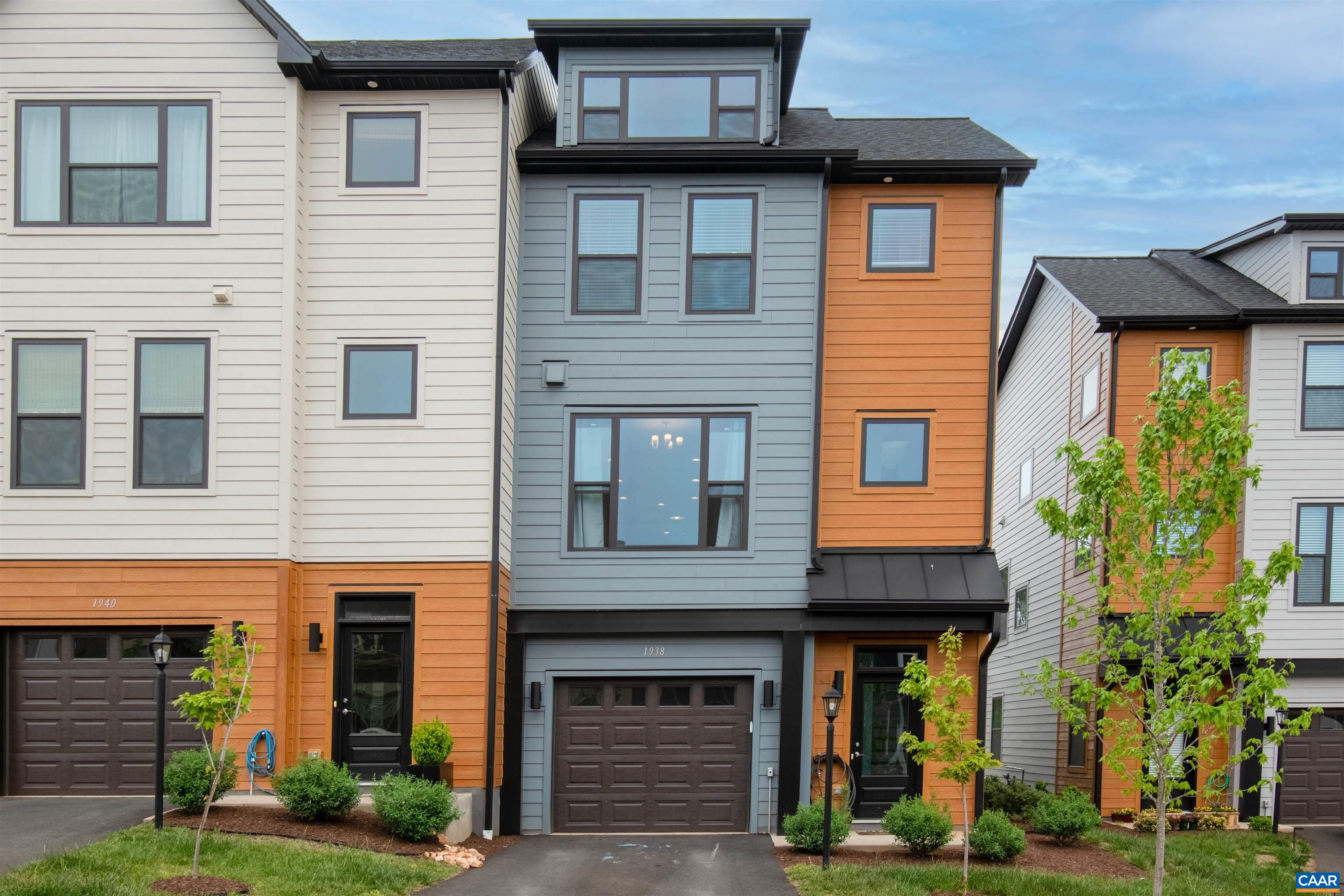 Open House Sunday 10/23 1:00- 4:00.   END-UNIT townhome in MOVE-IN ready condition. Located in the coveted Belvedere community. Entry level features large den or secondary master suite, perfect for extended guest stays. Main level is an oasis of natural light with an open floor plan hosting the gourmet kitchen, with dark granite surfaces complementing the white shaker cabinetry, dining room, and a large living area that access the screened porch.  Screened porch is the perfect place to spend quiet fall mornings with your favorite coffee, or relax in the evening watching the leaves change. Upgrades include: screened in porch, stairs from porch to back yard, fenced in yard, cabinet and flooring upgrades, gourmet kitchen.   Upper level is the master suite with walk-in closet, ensuite bath with walk-in shower, and dual vanities, 2 additional bedrooms, a full bath, and conveniently located laundry completes this level.  Internet is covered in the HOA fees